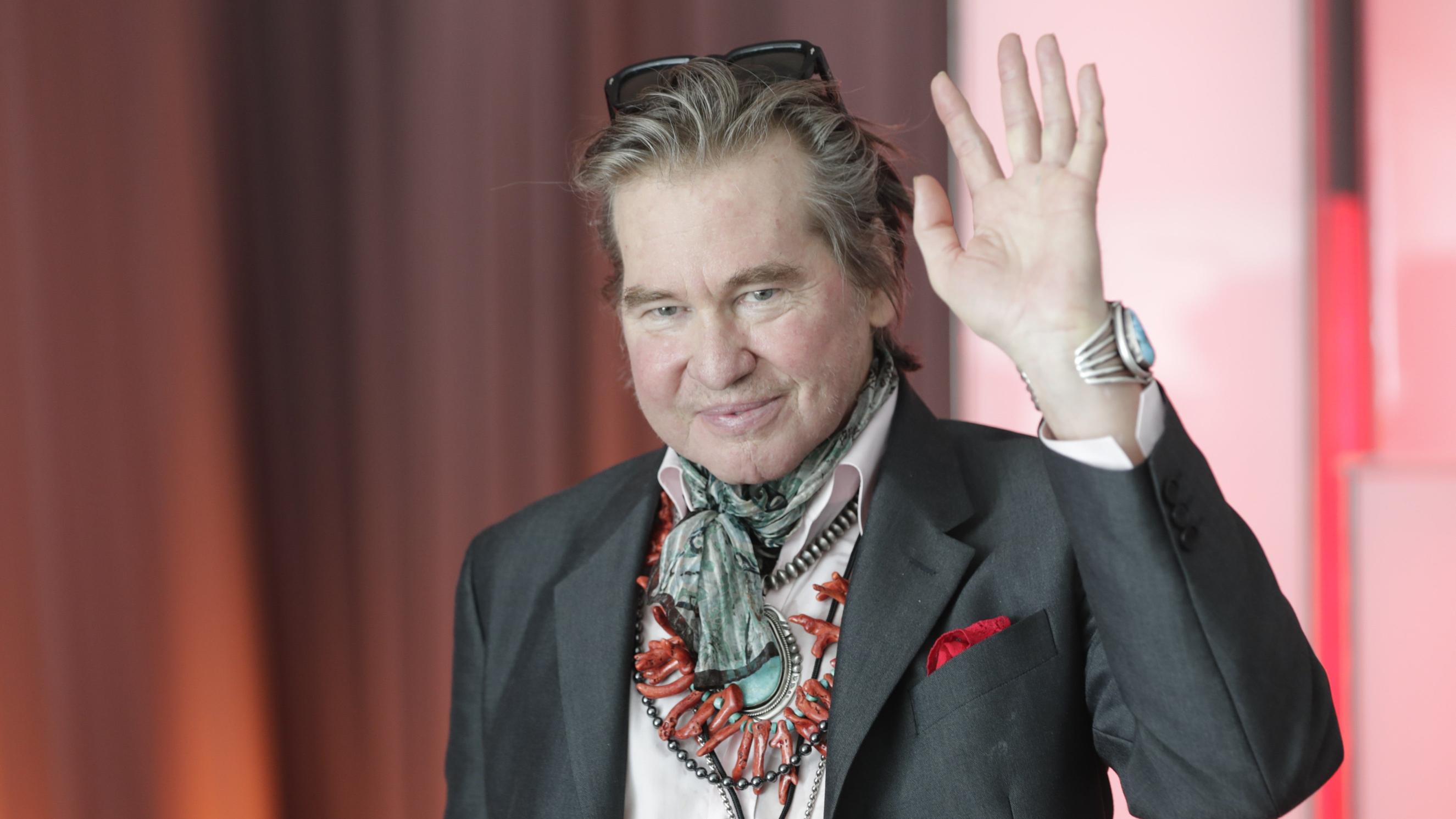 Val Kilmer keert terug naar het witte doek dankzij steun van zijn familie in unieke indie film!