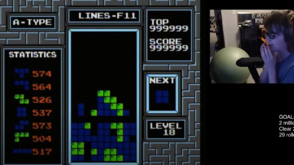 Na 34 jaar heeft een gamer het ultieme scherm van NES Tetris overwonnen