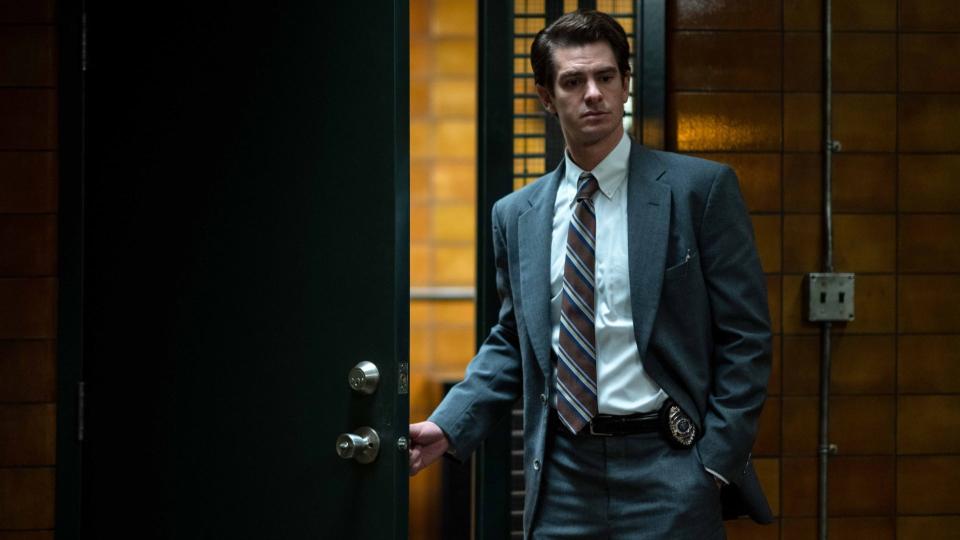 Andrew Garfield ontsteekt het all-star cast van Audibles 1984