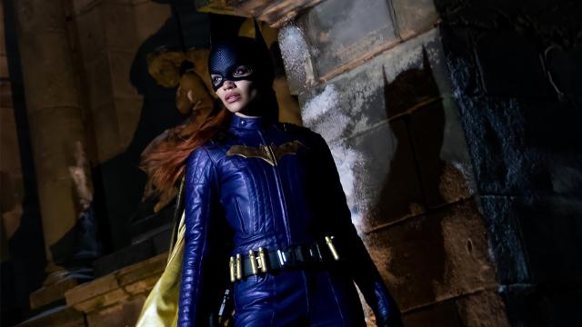 Batgirl Ster Blijft Hoopvol: Komt De Film Eindelijk Na 3 Jaar Uit