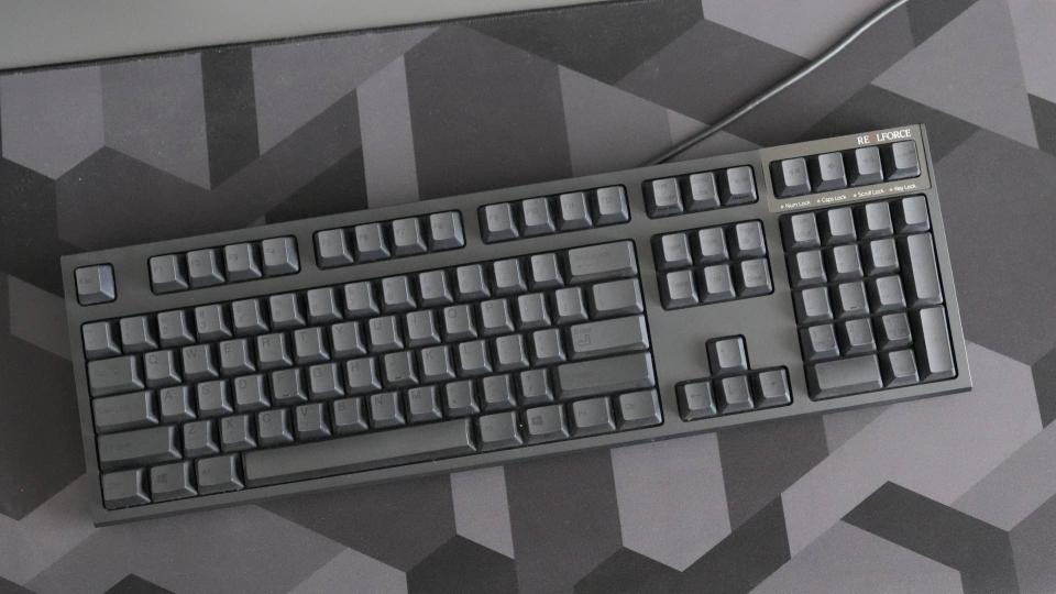 Ik gaf 300 dollar uit aan een keyboard is Topre Realforce R2 de hype waard?