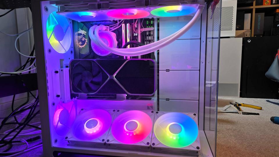 Je Gelooft Nooit Wat Er Gebeurde Toen Ik Mijn PC Upgrade Met een Arctic Liquid Freezer 3!
