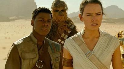 John Boyega Laat Schokkende Wending Zien Voor Rey Finn en Hun Bondgenoten