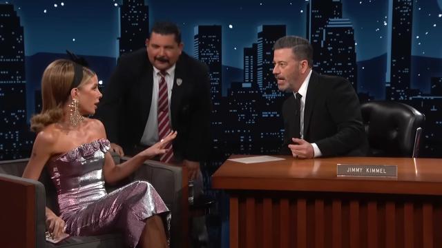 Kate Beckinsales bizarre interview onthuld: vriendje van dochter legt eieren!?