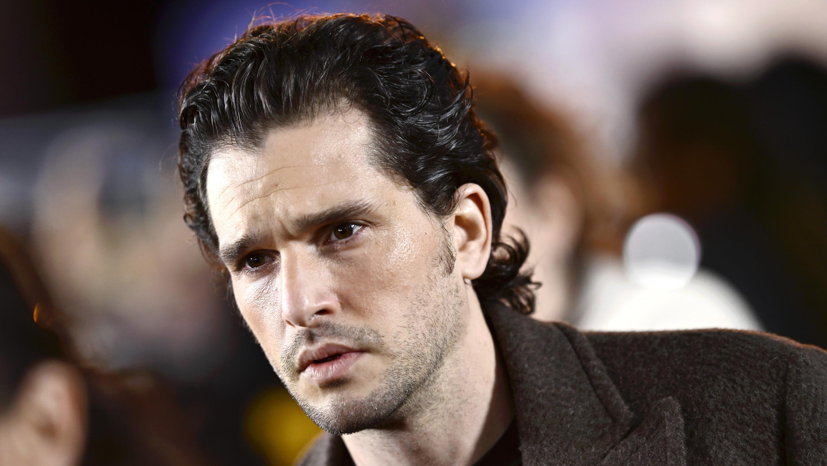 Kit Harington maakt gehakt van 2019 petitie voor Game of Thrones remake!
