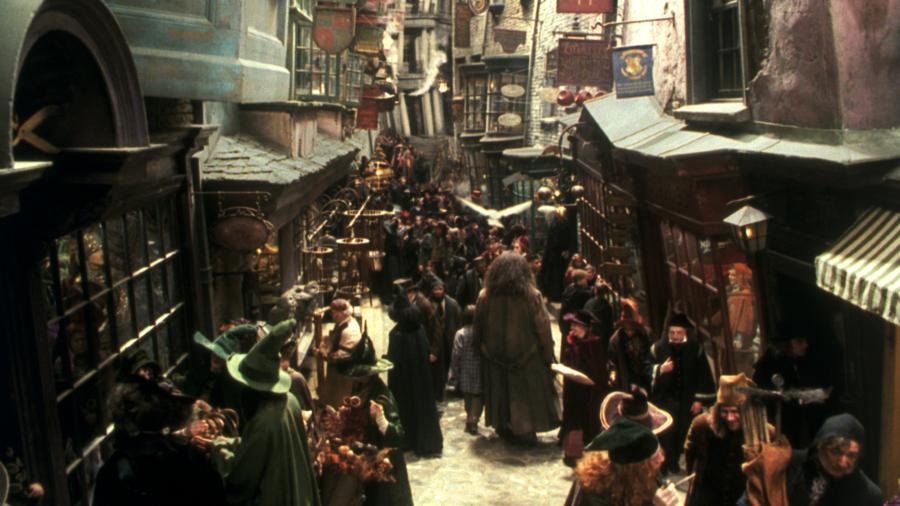 Uitgelekte Video Onthult Eerste Beelden van Diagon Alley in Harry Potter-serie