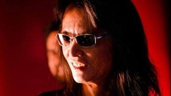 Legendarische game-maker Tomonobu Itagaki sterft op 58-jarige leeftijd en de gamingwereld reageert geschokt!
