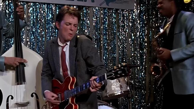 Michael J. Fox onthult geheimen uit legendarische Back to the Future scene