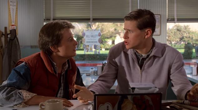 Michael J. Fox doet een schokkende onthulling over ruzie met Crispin Glover op de set