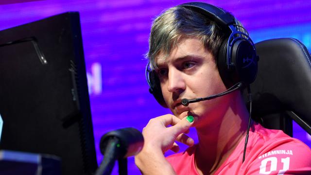Ninja onder vuur Trollen pakken hem dagelijks aan om zijn kijkersaantallen