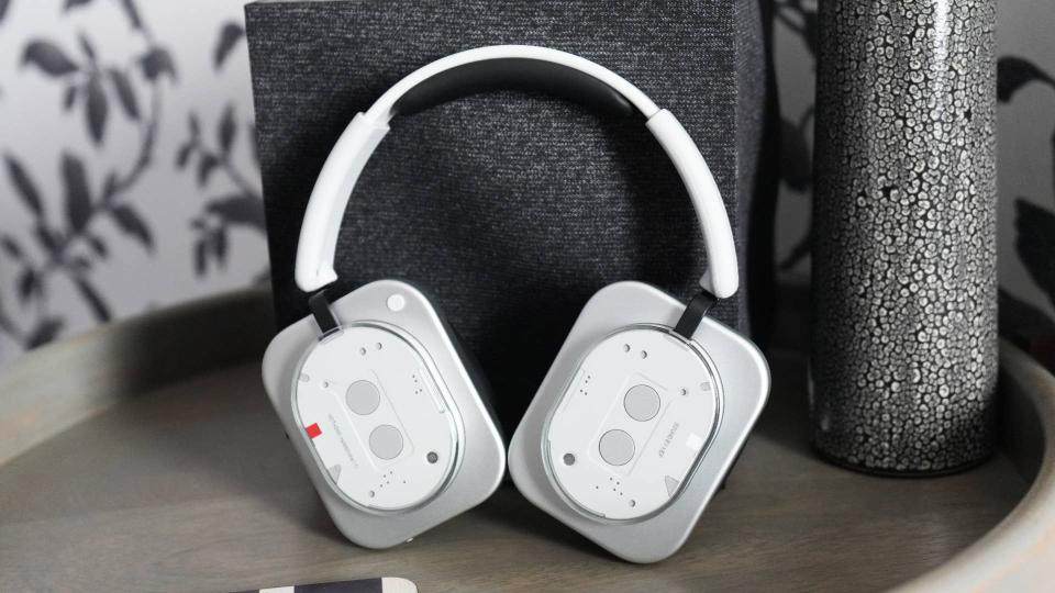 Nothing Headphone 1 review Dit heb je nog nooit meegemaakt