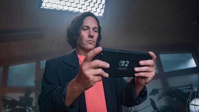 Paul Rudd Brengt 90s SNES Vibes Terug voor Nintendo Switch 2
