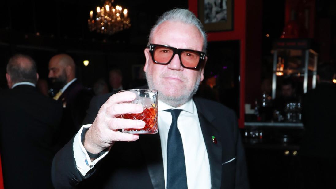 Ray Winstone geeft toe dat hij dronken was tijdens zijn Star Wars auditie en het is ongelooflijk!