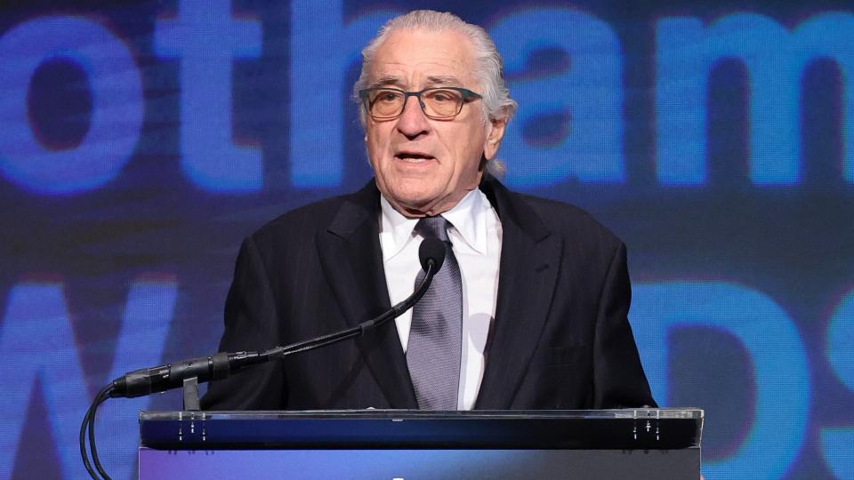 Robert De Niro beweert dat zijn speech gecensureerd is bij de Gotham Awards - Kritiek op Trump wordt tot zwijgen gebracht