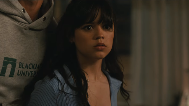 SCHOK IN SCREAM 7: JENNA ORTEGA VERTREKT, FANS ONTSTELD DOOR PLOTS VERTREK