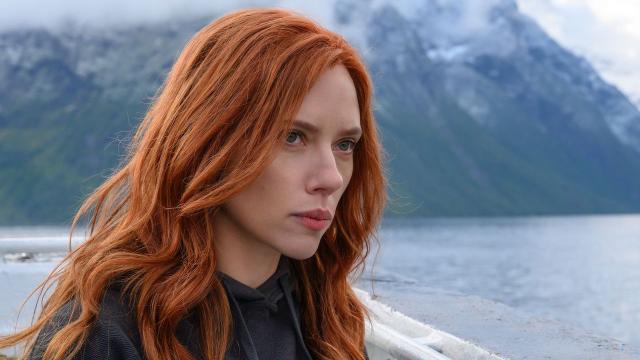 Scarlett Johansson Vraagt Zich Af of Black Widow Terugkeert