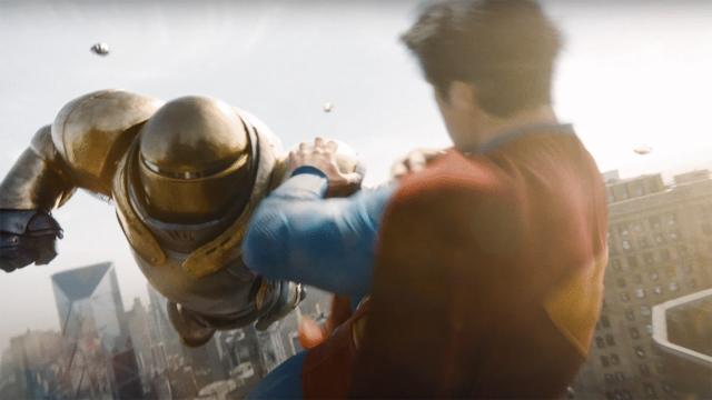 Ongelooflijke video onthult geheime schurk in Supermans reddingsactie