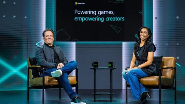 Xbox leiders Phil Spencer en Sarah Bond vertrekken schokkende reacties van binnenuit!