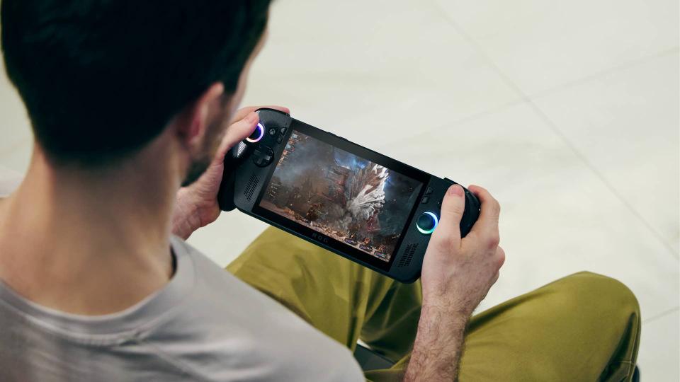 Xbox ROG Ally X Datum Onthuld: Onze Gamescom Exclusieve Eerste Kijk!