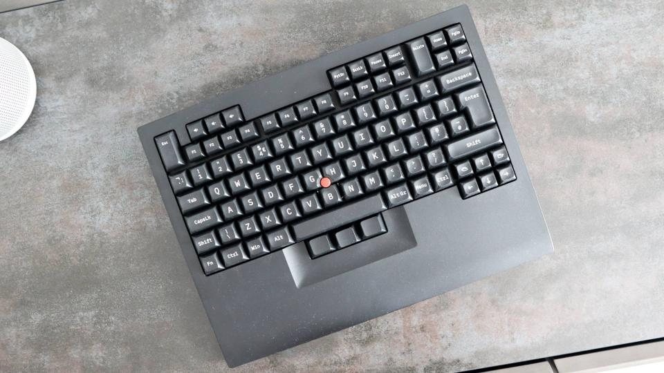 Je Gelooft Niet Wat Deze Taiwan ThinkPad-Style Keyboard Kan!