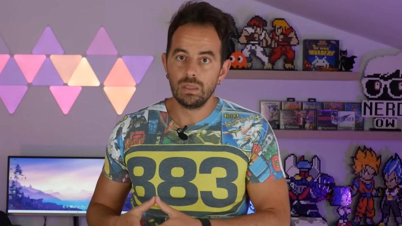YouTuber Riskeert Gevangenisstraf voor Reviewen Retro Gaming Handhelds!