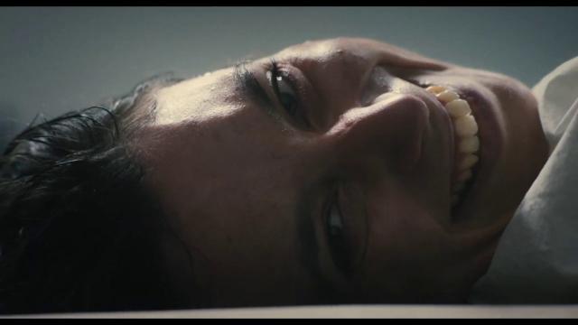 Eerste Omen trailer plaagt Damiens griezelige oorsprongsverhaal