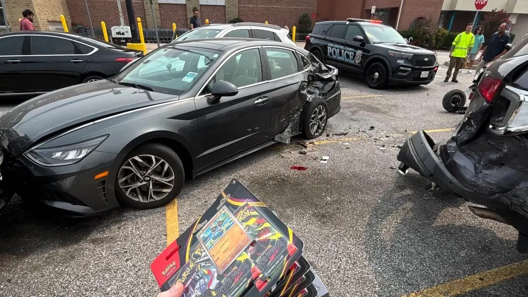 Schokkende Incidenten rond Pokémon TCG: Auto-ongelukken en Schaalproblemen