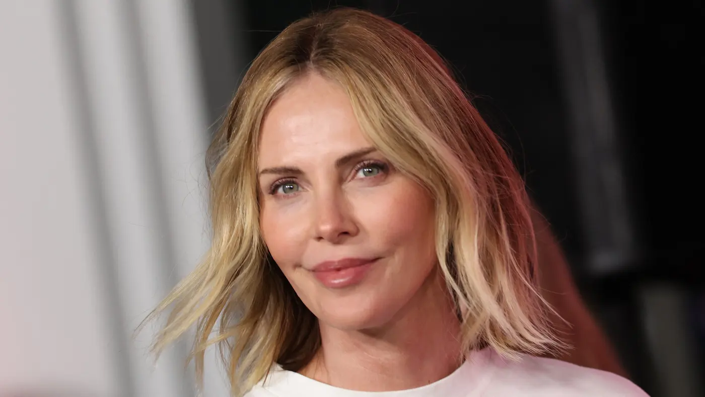 Charlize Theron bekritiseert opmerkingen van Timothée Chalamet