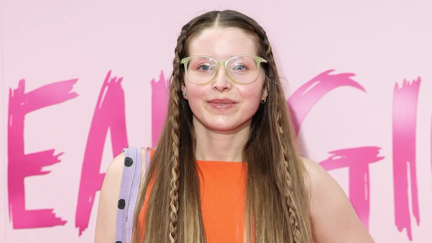 Jessie Cave's OnlyFans Succes: Meer Verdiensten dan Haar Acteercarrière