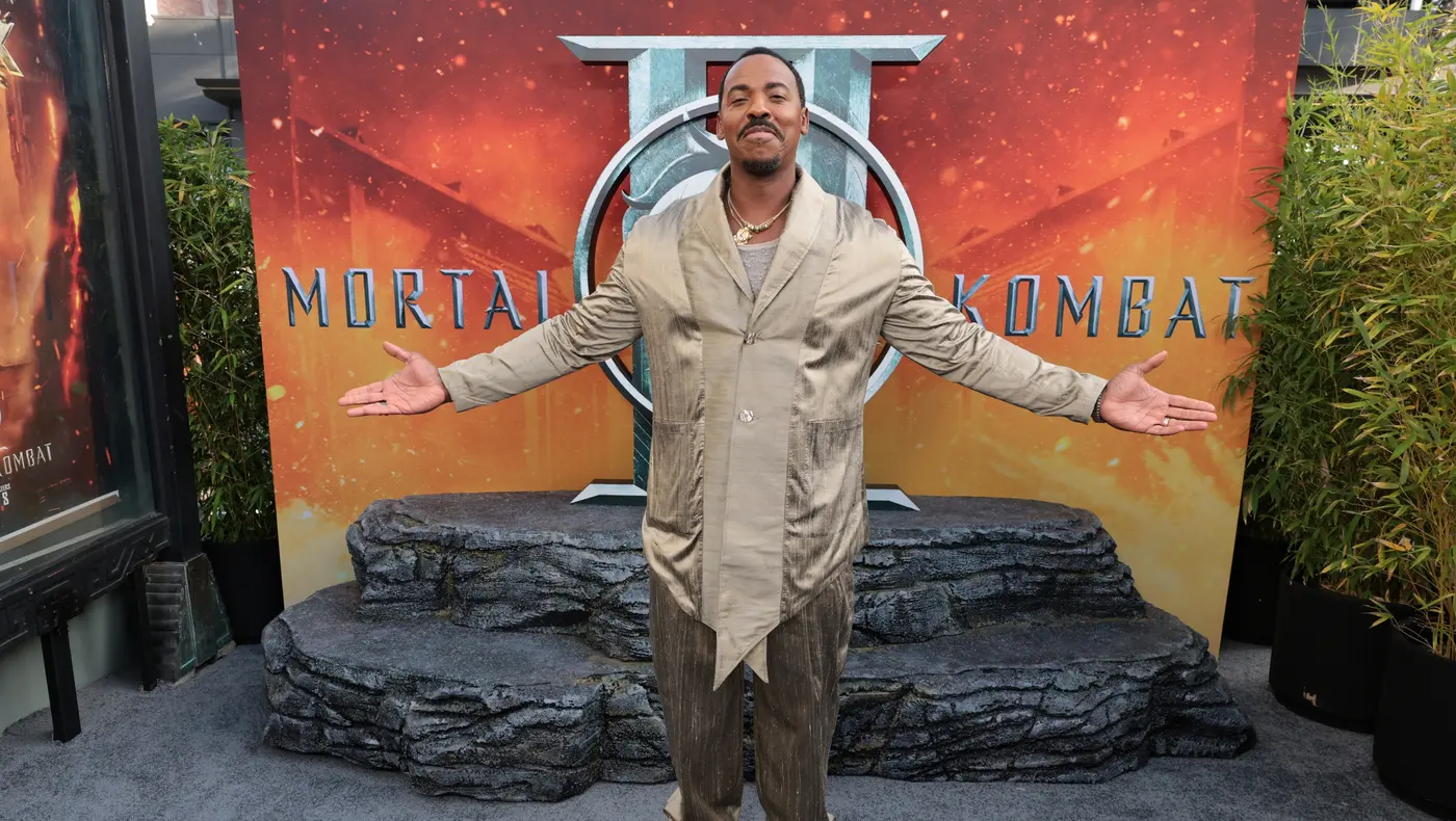 Mehcad Brooks: Strijd en groei in Mortal Kombat 2